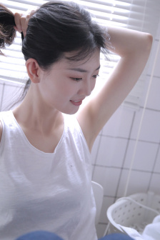 李丽莎无圣光